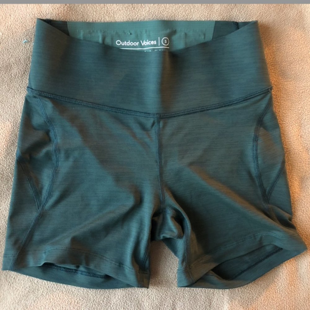 Outdoor Voices Core 3.5" Shorts